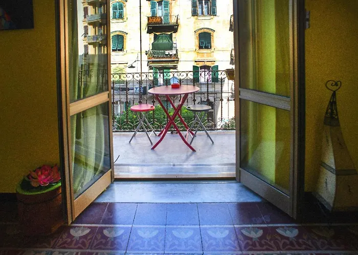 Apartment Komodo & Cinque Terre *