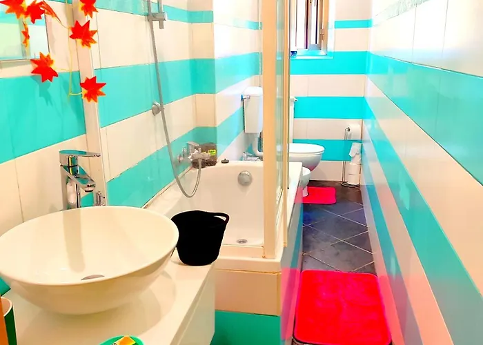 Komodo & Cinque Terre * La Spezia