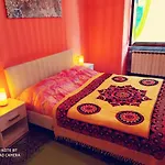 Komodo & Cinque Terre 아파트 *