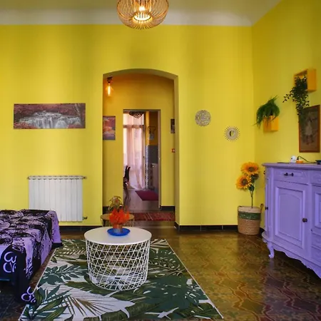 Komodo & Cinque Terre La Spezia