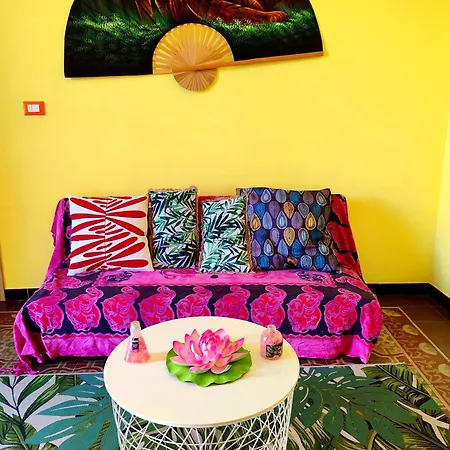 Komodo & Cinque Terre Daire *